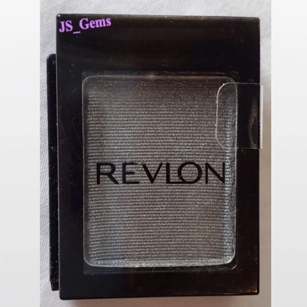 New Revlon Eyeshadow Womens Make Up Gunmetal Grey Satin Eyes Cosmetic NWT
